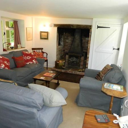 River Cottage A Country Retreat In Wooded Gardens East Stoke  Eksteriør bilde
